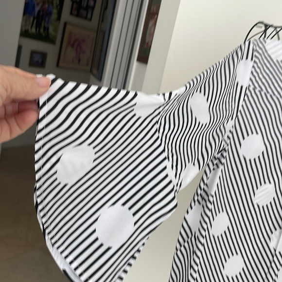 P LUCA MILANO BLACK/WHITE BELL SLEEVE BLOUSE - Picture 7 of 7